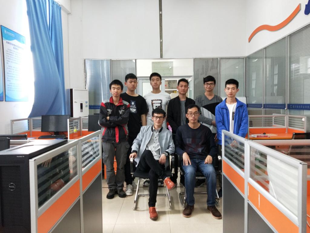 技能閃耀巴渝，創(chuàng)新驅(qū)動(dòng)未來——重慶市第十二屆高等職業(yè)院校學(xué)生技能競賽軟件開發(fā)項(xiàng)目精彩花絮